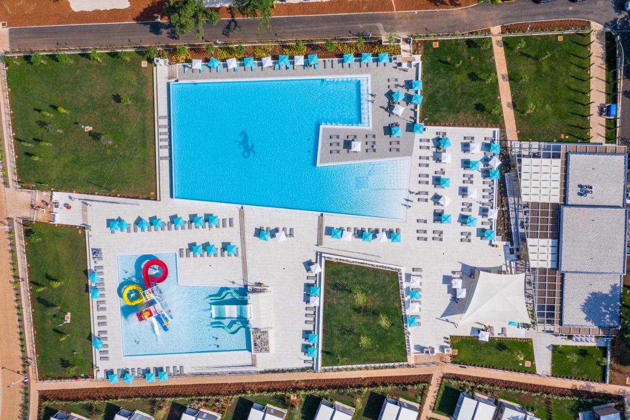 Mobile Homes Premium Vista Mare Park Umag By Camp4You Exteriör bild