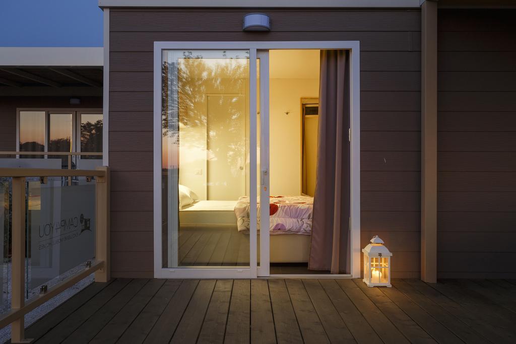 Mobile Homes Premium Vista Mare Park Umag By Camp4You Exteriör bild